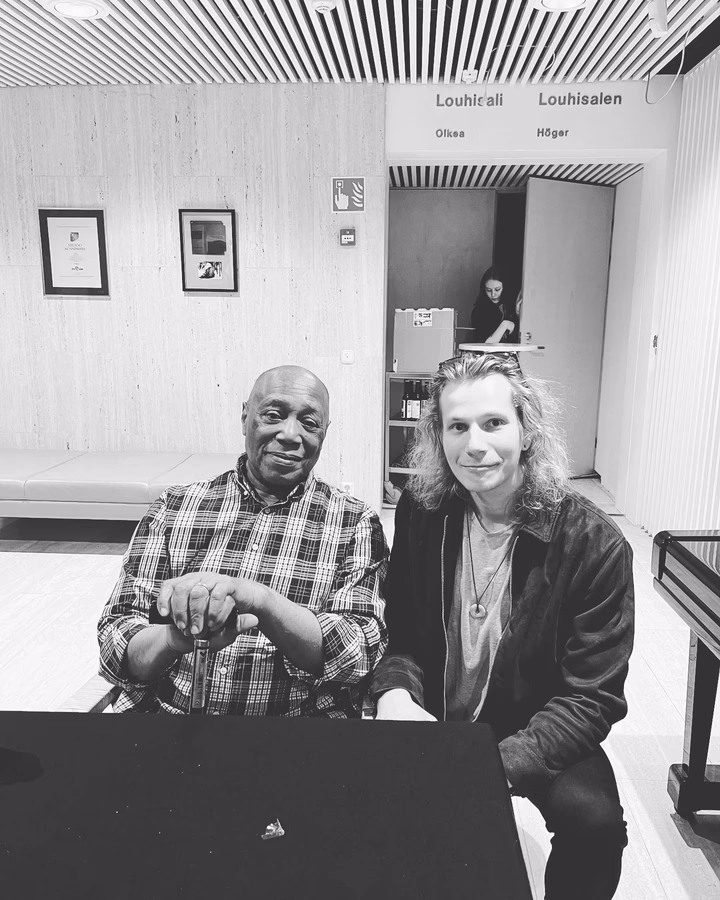 Billy Cobham and Jaro Väisänen sharing some thoughts about drumming.